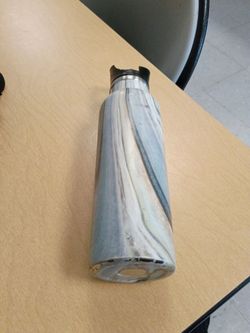 Stainless steel bottle