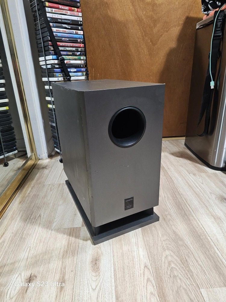 Onkyo Subwoofer