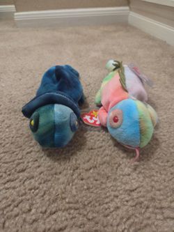 Set of 2 Rare Ty Beanie Babies: Iggy the Iguana & Rainbow the Chameleon (1997 Retired Variation Errors)"