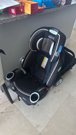 Graco 4Ever DLX Convertible Car Seat