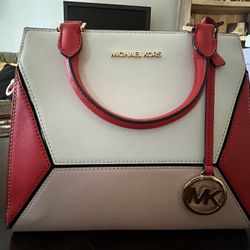 Michael Kors Crossbody Purse 