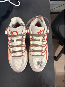 kd basketball shoes