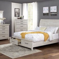 Brand New Vintage Style 4pc Bedroom Set (white)