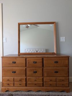 Vintage wood dresser - Accepting offers!!