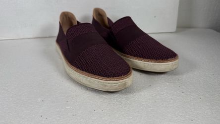 UGG Burgundy Knit Slip-On Shoes Ladies 10s