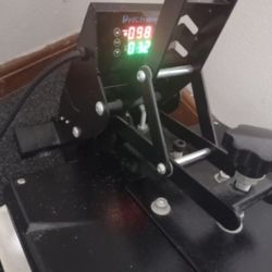 Delclynee Heat Press Machine 