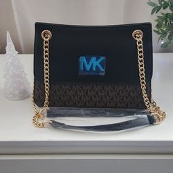 MK CROSSBODY BAG