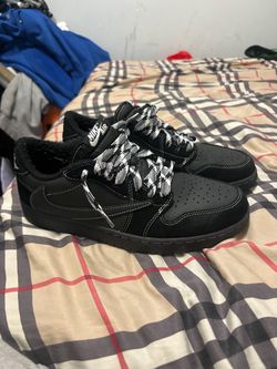 Travis Scott phantoms