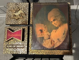 Vintage Budweiser, King Of Beers Light Up Sign