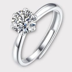 Moissanite Ring 💍💎