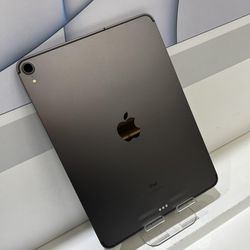 Apple iPad Pro 11 inch - 90 Days Warranty - Pay $1 Down available - No CREDIT NEEDED