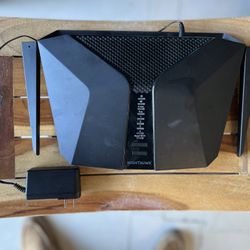 Netgear - Nighthawk AX3000 WiFi 6 Router