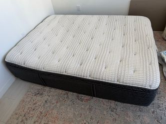 Beauty Rest Silver Queen Mattress