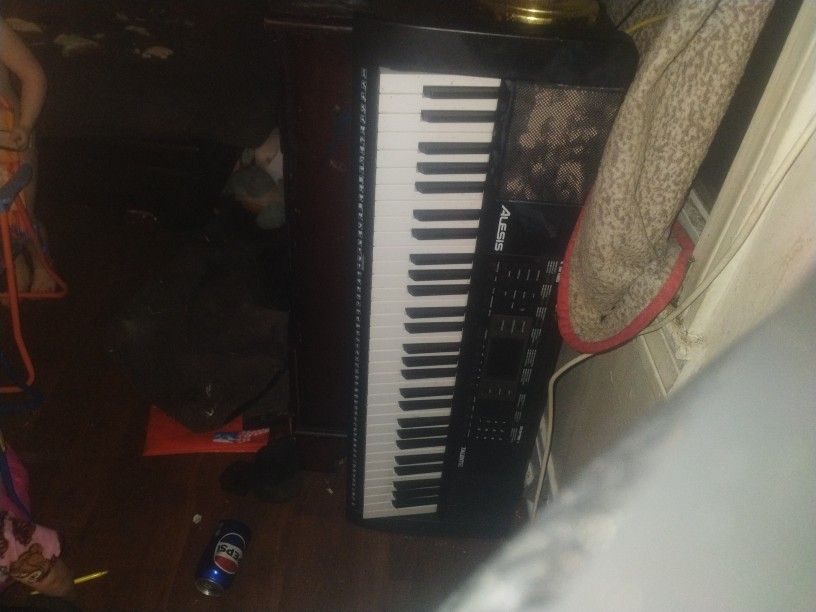 Alexis Piano