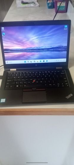 Lenovo X1 Yoga Touchscreen 2in1 laptop windows 11 pro fast Intel I-7 6th gen  (READ)