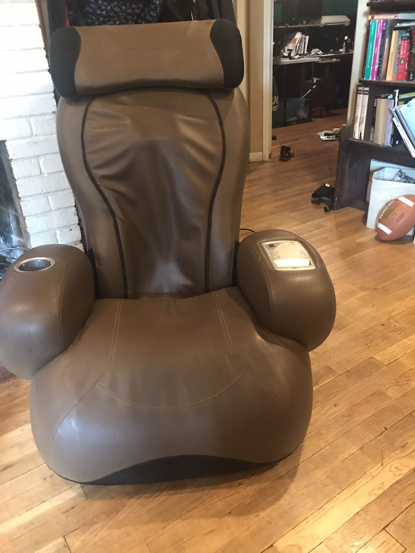 Massage chair $699 new
