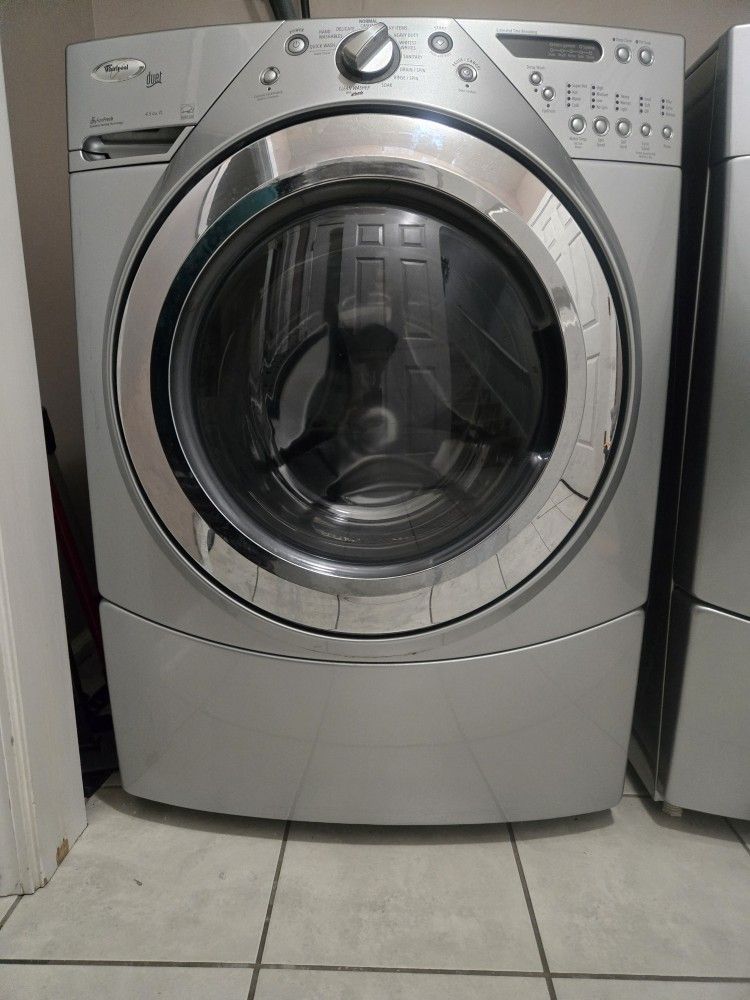 Whirlpool Duet Washer Machine