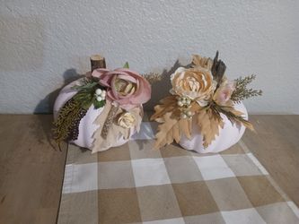 Fall Decor Soft Pink,Beige,And Gold Tones