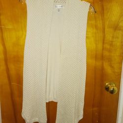 Beautiful Ladies Size Petite Medium Cardigan 