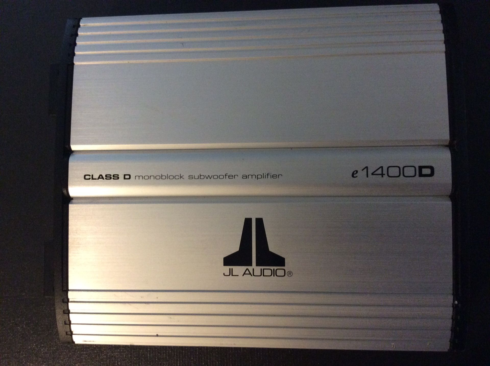 Jl audio e1400d monoblock subwoofer amplifier