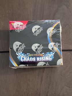 Chaos Rising booster box