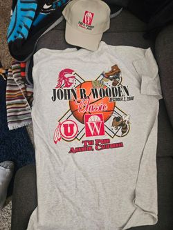 John r wooden large shirt and hat
