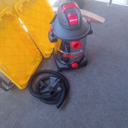 12 Gallon Shop Vac 