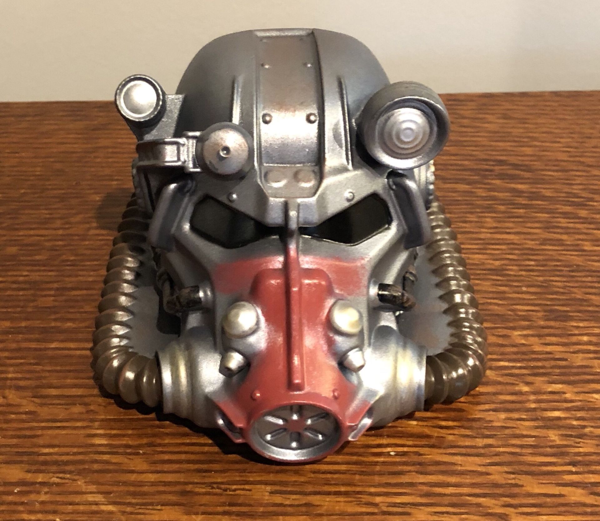 T60 Power Armor Helmet Bank (Fallout 4)