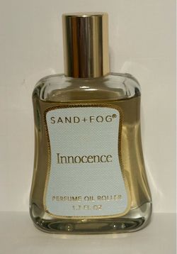 Sand and Fog Innocence Rollerball Perfume Oil-New