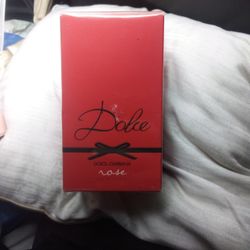 Dolce & Gabbana Rose Perfume