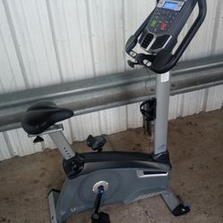 Nautilus Exercise Bike 