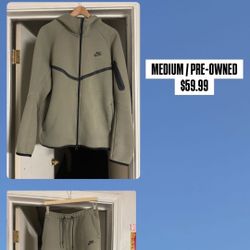 Nike Tech Light Army/Black Set (SIZE MEDIUM)