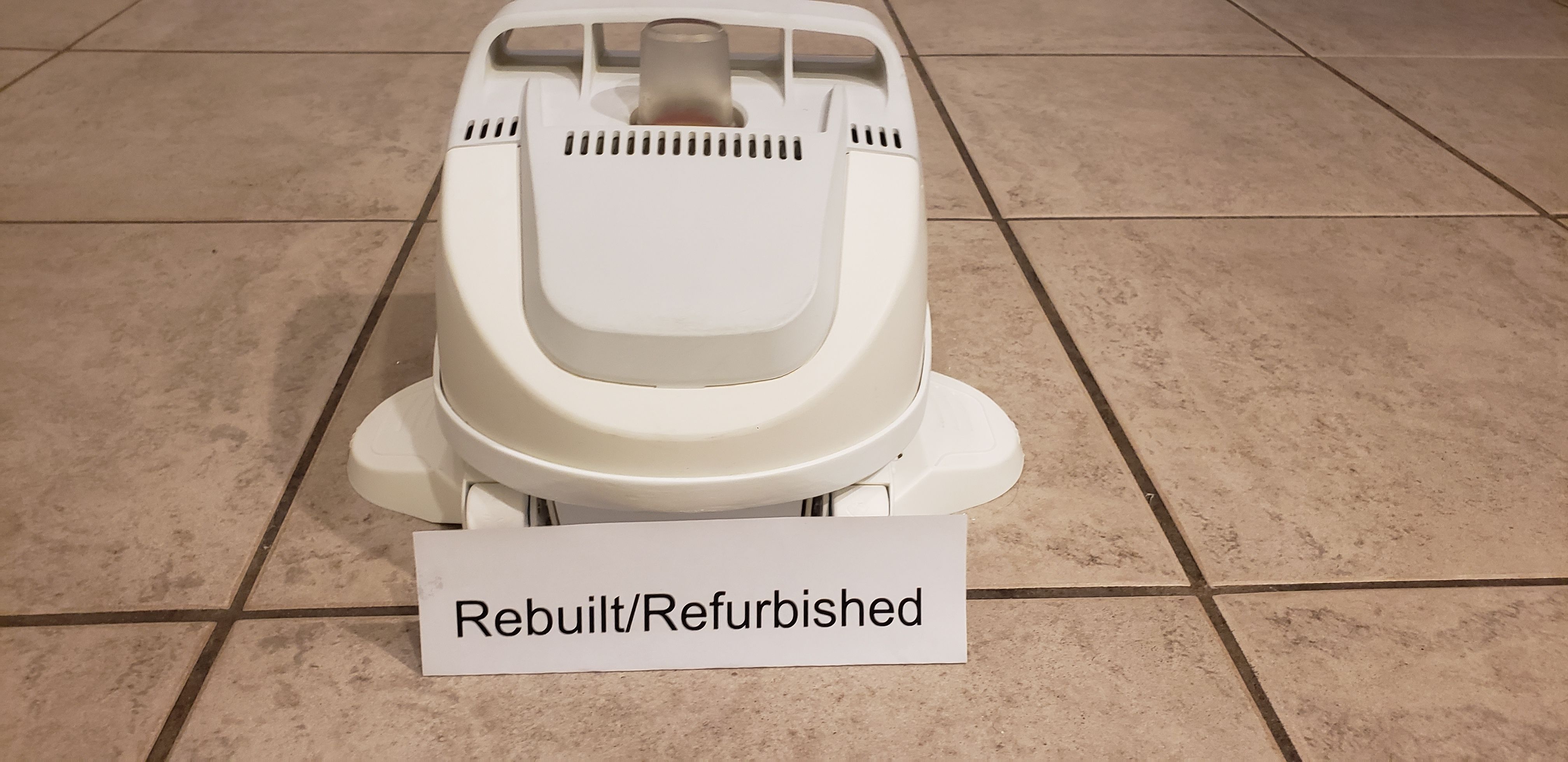 REFURBISHED!!! Hayward Pool Vac Ultra. Similar to the Navigator pool vacuum.