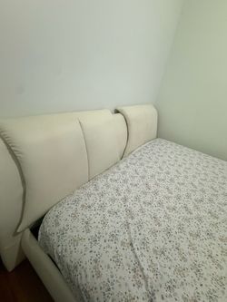 Cream Upholstered Bed Frame – Good Condition