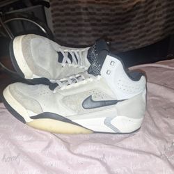 Rare Classic Flight Nike Shoes Size 10 1/2