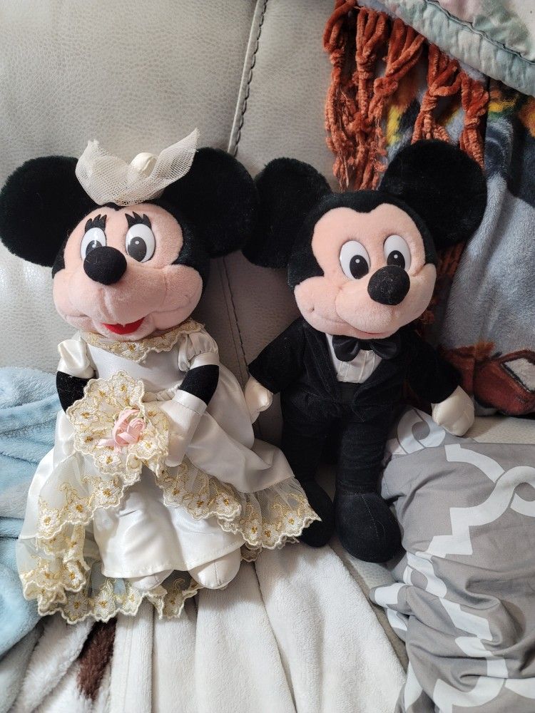 Mickie And Minnie
