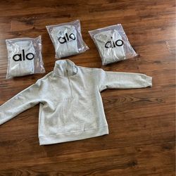 Alo grey quarter zip