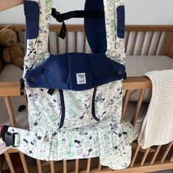 Lillebaby Disney Baby Carrier