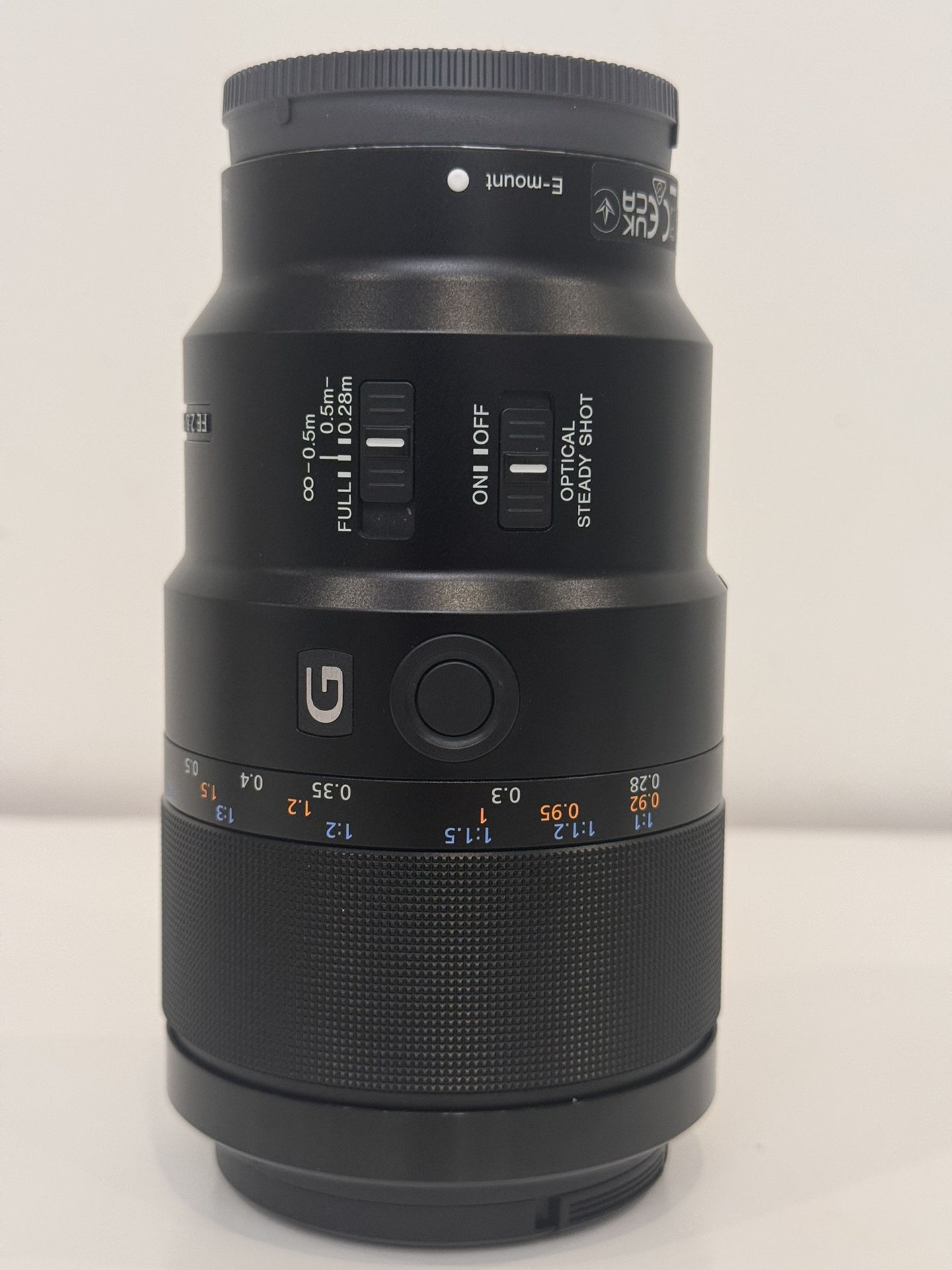 Sony 90mm 2.8 Macro lens