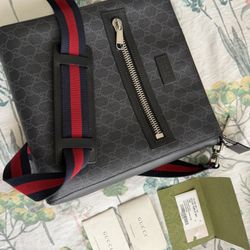 Gucci Messenger Bag