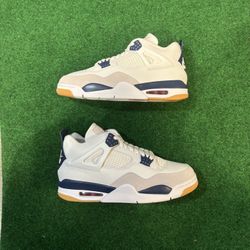 Jordan 4 Retro SB Navy