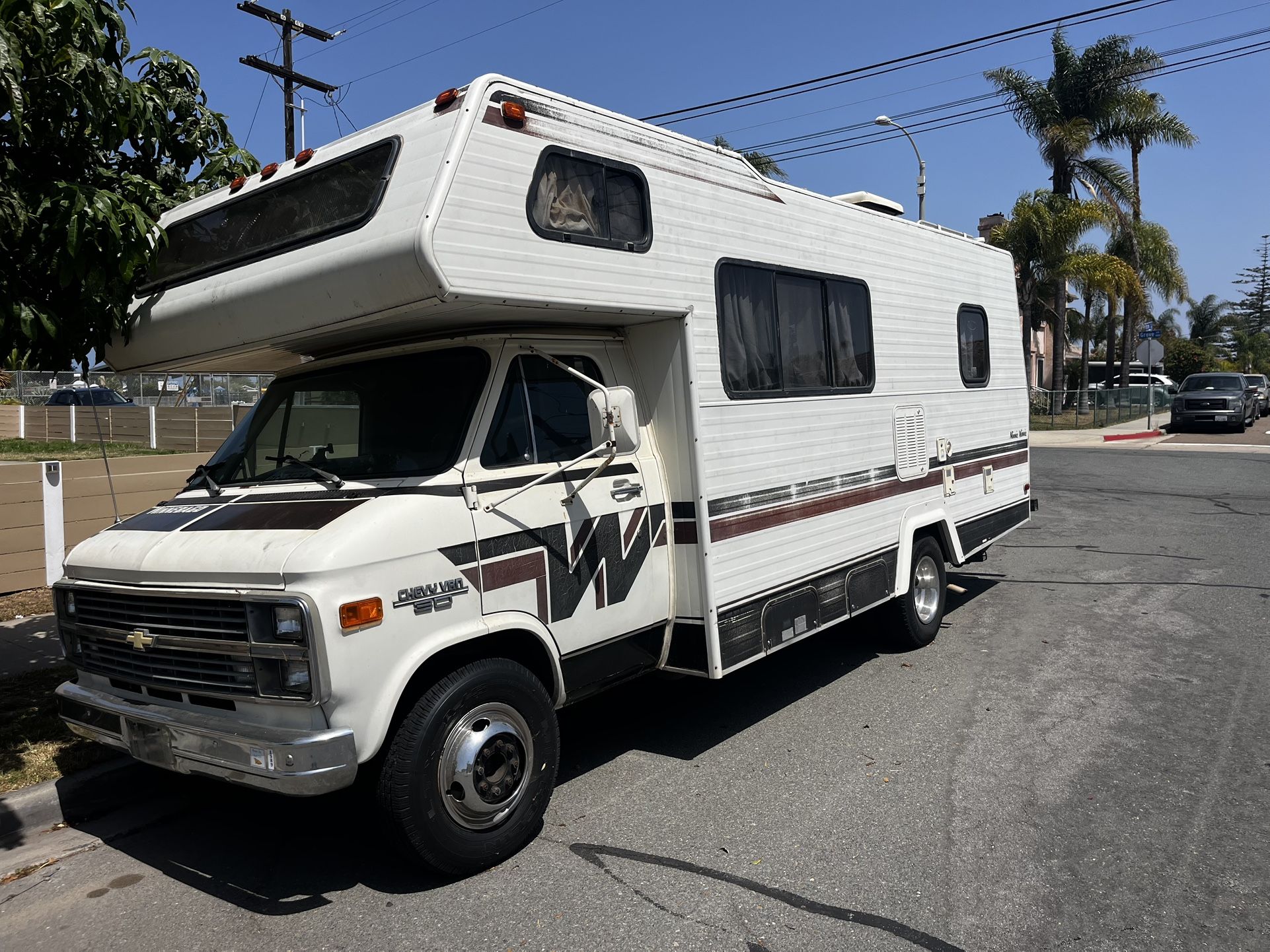 1983 Chevy Minnie Winnie