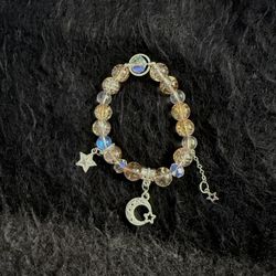 Bracelet (light yellow)