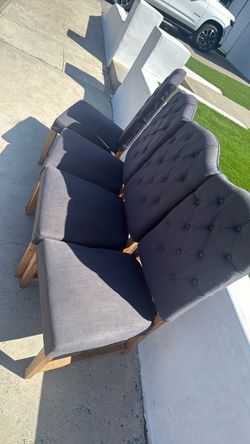 4 Chairs