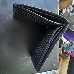 Tumi Men Wallet Black