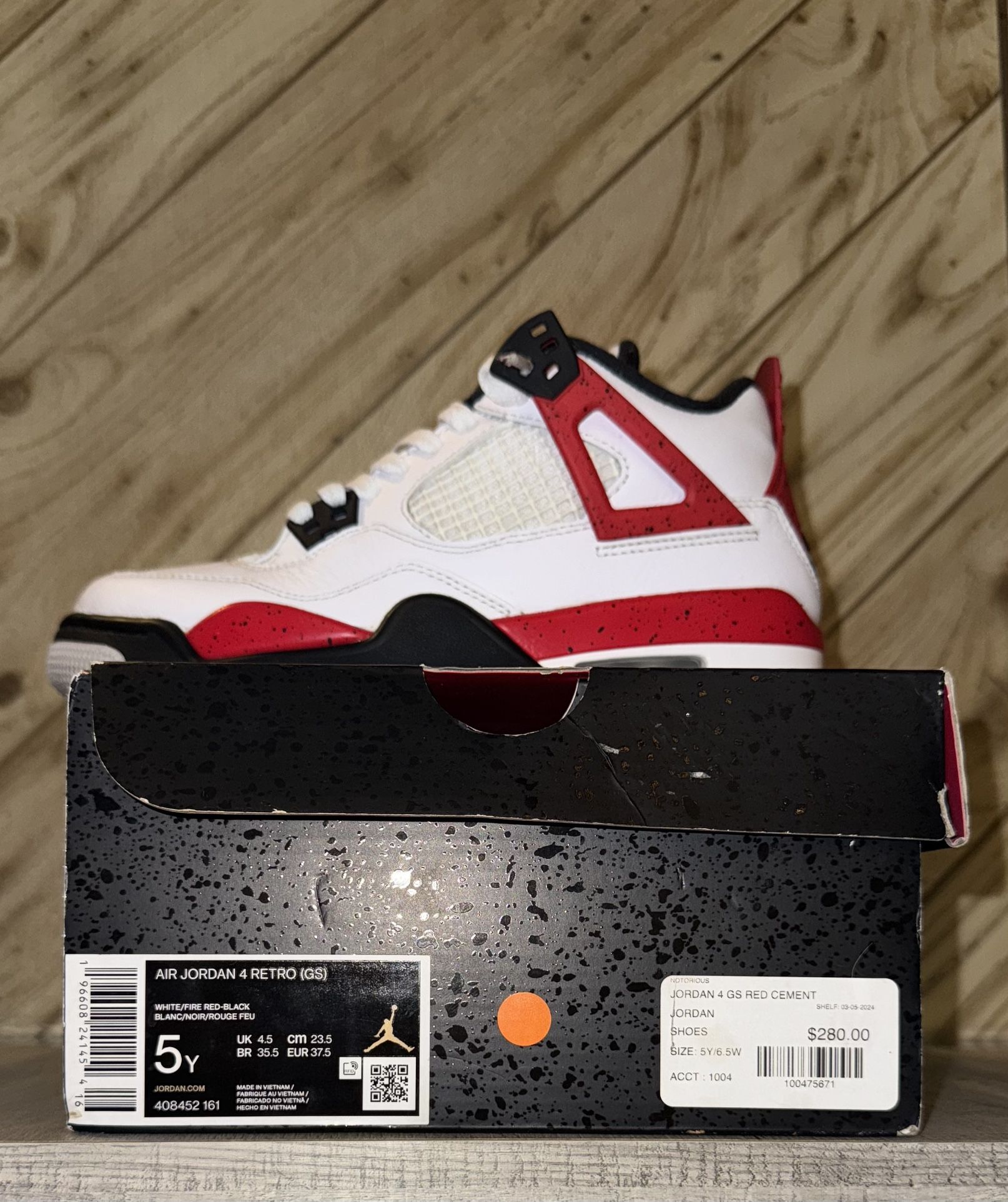 Air Jordan 4 Retro Red Cement