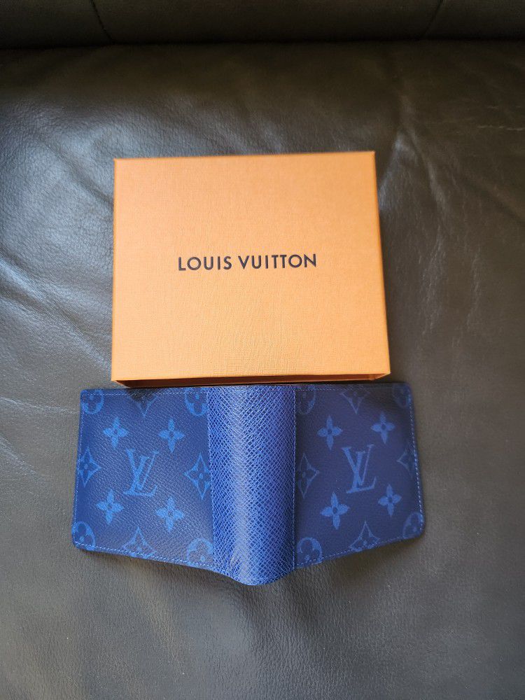 Louis Vuitton Multiple Wallet - Damier Graphite Canvas for Sale in  Piedmont, CA - OfferUp
