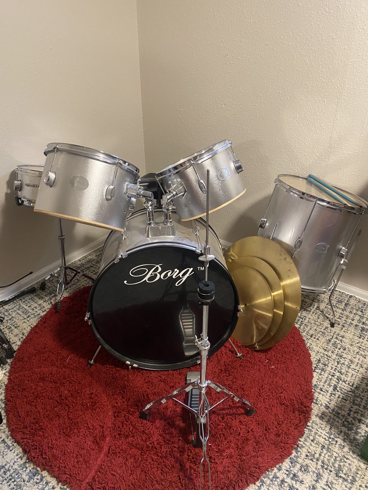 Borg Drum Set