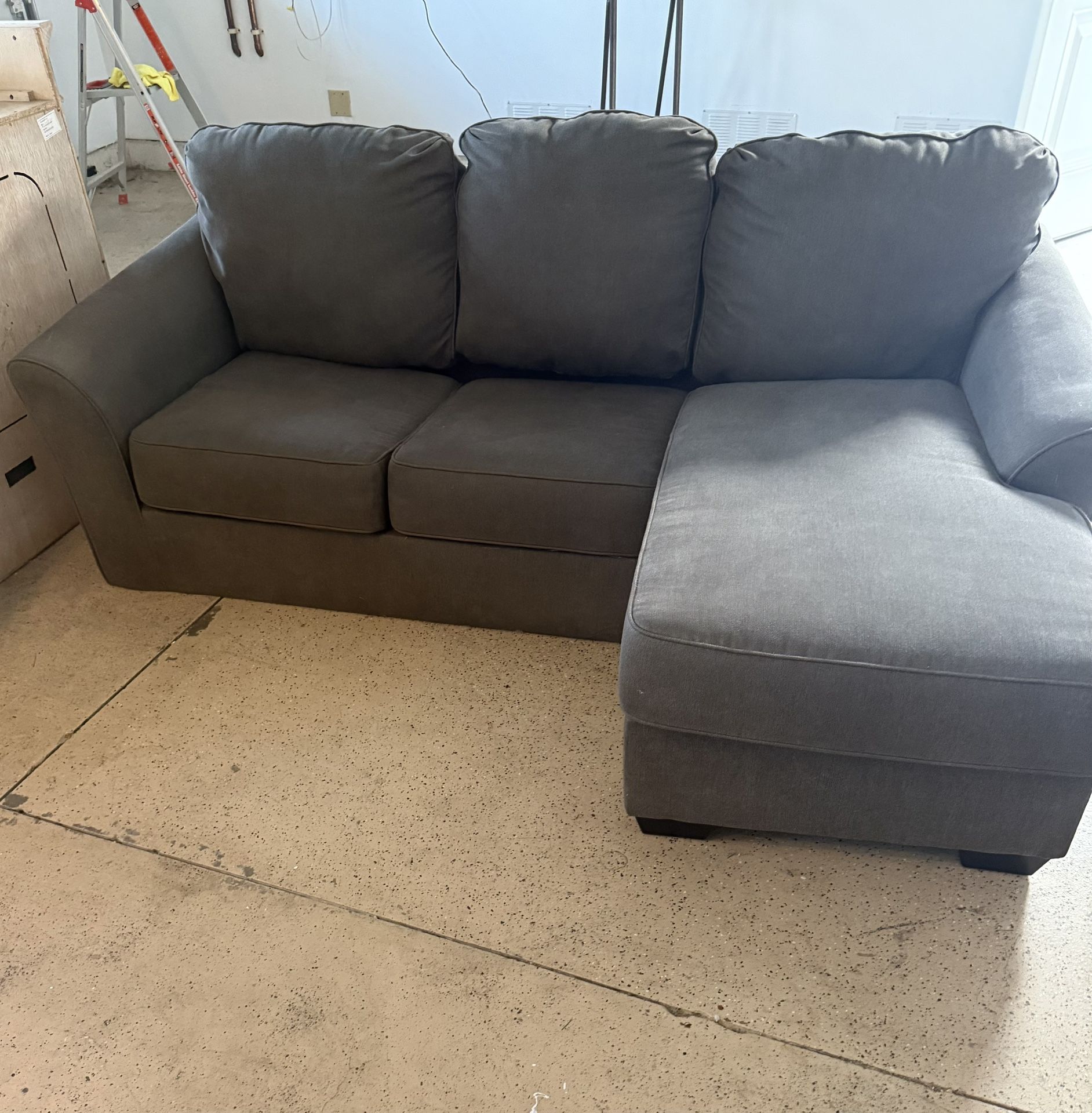 $200! Sofa Bed - Queen Size!