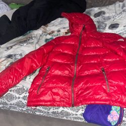 Guest Red Jacket size, small men
